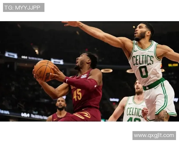 凯尔特人对决鹈鹕精彩赛事回顾与分析，谁能在这场较量中胜出